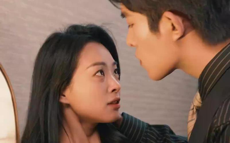 失憶后，霍總對我又寵又撩(全集)