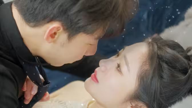 歷總，夫人拒不離婚(全集)